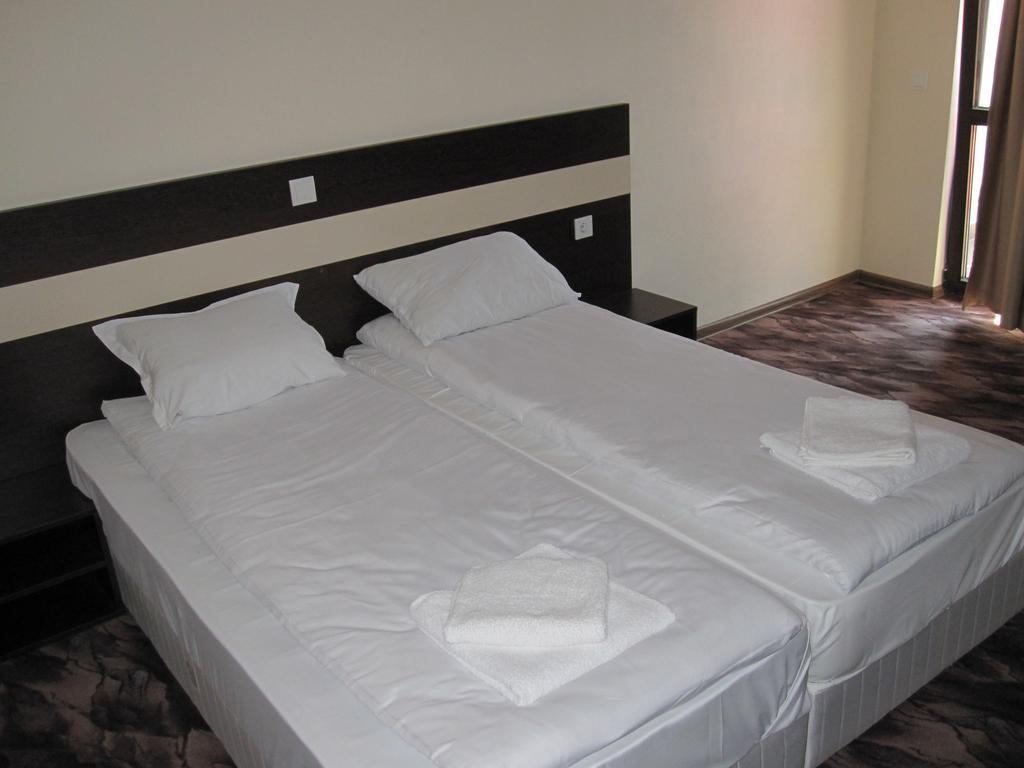 Hotel Deyanira Gorno Dryanovo 객실 사진